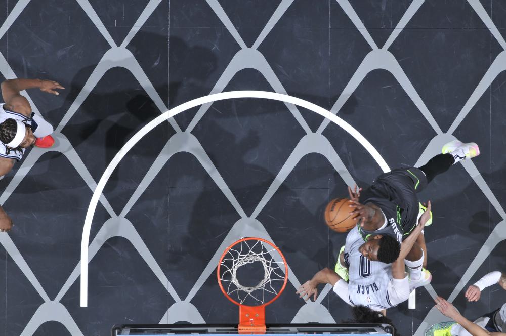 续约潮将至 续约潮将至