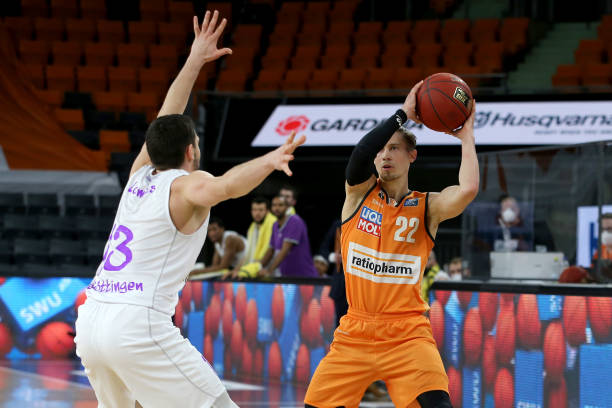 力和沟通能 力和沟通能