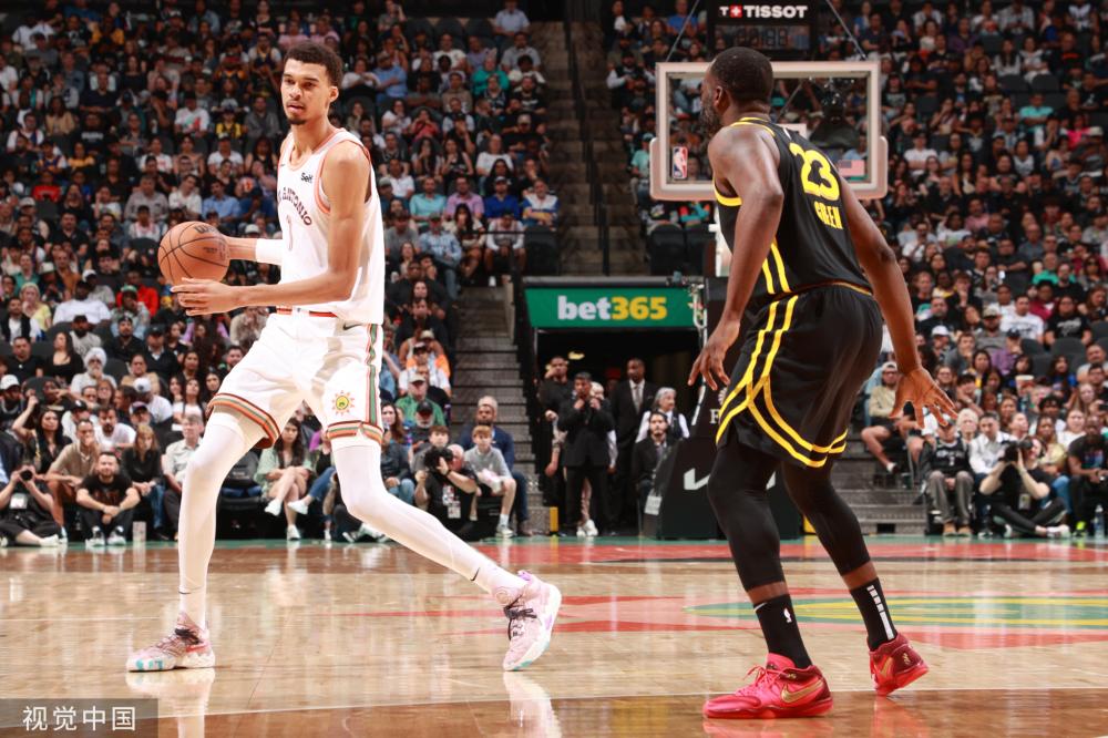 老鹰队以令 老鹰队以令