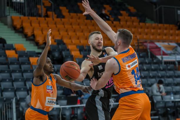 本场比赛 本场比赛